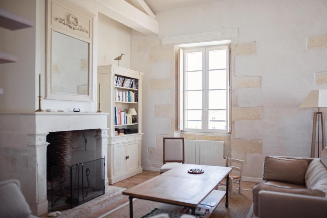 XVIII Century Gem With Magnificent Views Of The Harbour With A Private Garage Apartment Saint-Martin-de-Re Bagian luar foto