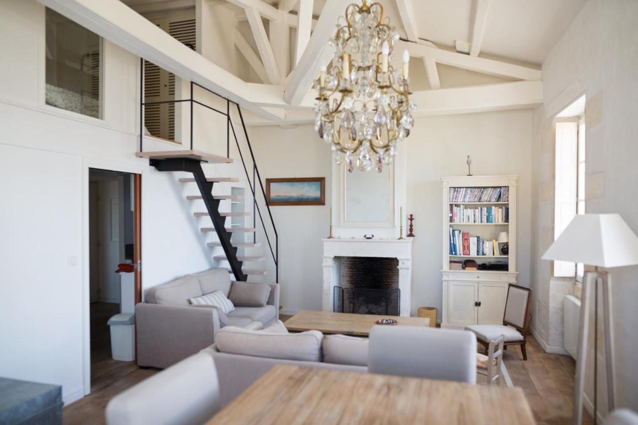 XVIII Century Gem With Magnificent Views Of The Harbour With A Private Garage Apartment Saint-Martin-de-Re Bagian luar foto
